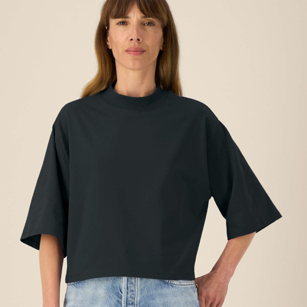 Stella Raya - Women's Organic Cropped T-Shirt Thumbnail